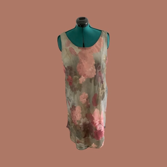 Vintage Peach and Gray Scalloped Tiered Dress and Sheer Matching Cover - Size 16 - Picture 8 of 9